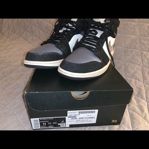 Air Jordan 1 Mid SE Men's Size 11